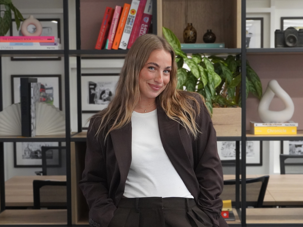 Mackenzie Loos headshot